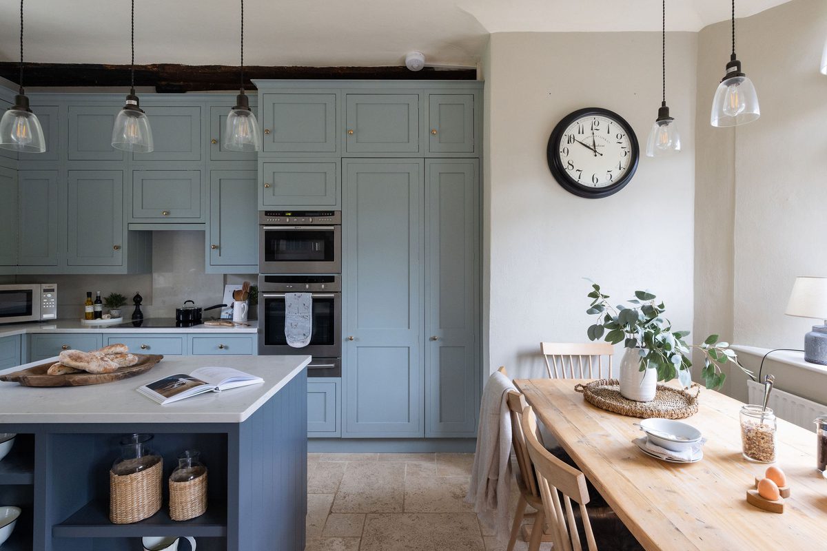 Bracken West Sussex modern kitchen with island