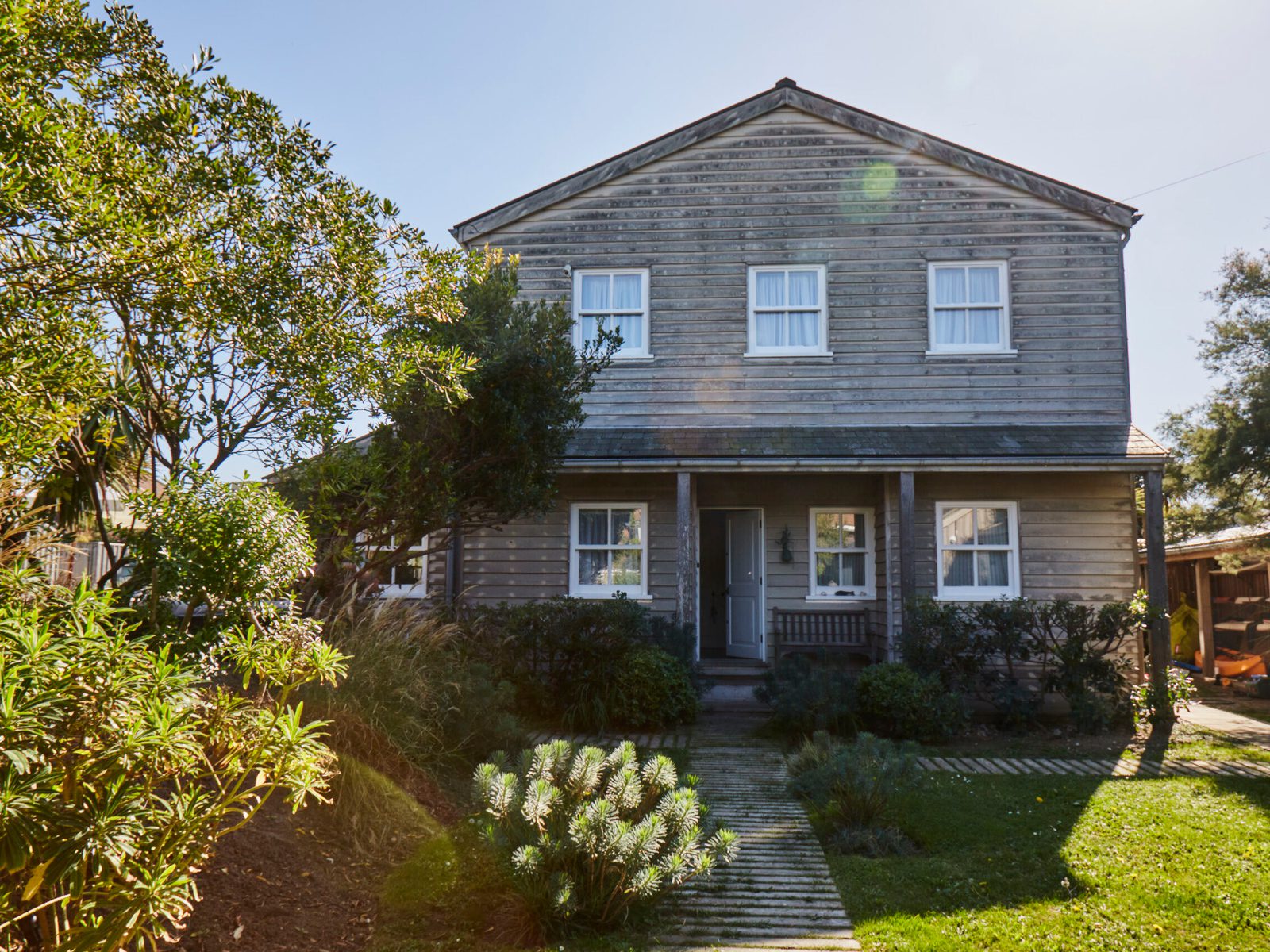 Exterior house 008