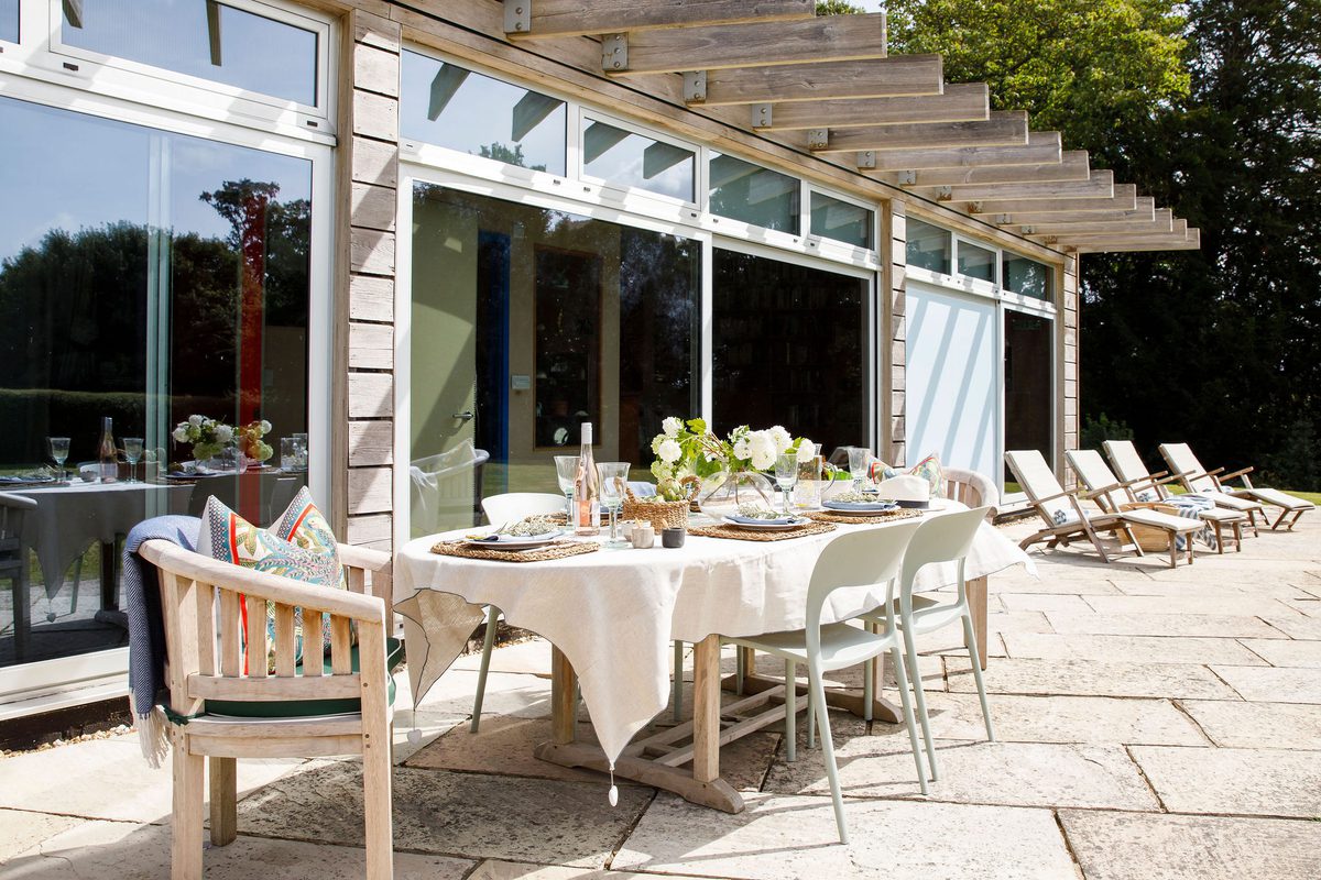Embers West Sussex outdoor dining patio